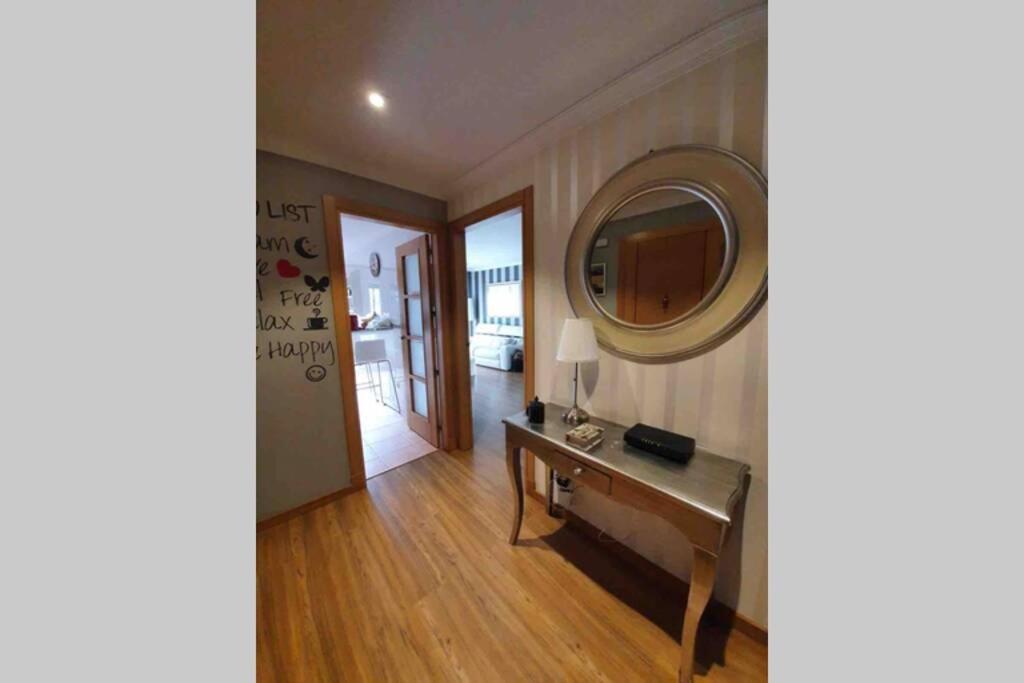 شقة Apartamento Con Vistas Al Mar, Piscina Y Parking سانكسينكسو المظهر الخارجي الصورة